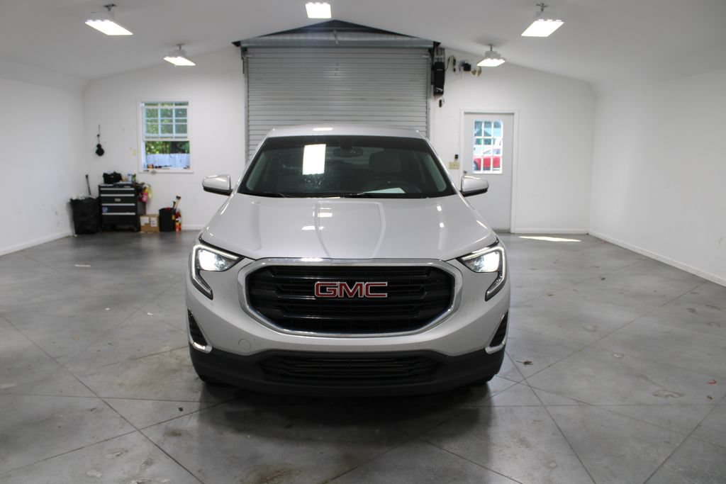 Used 2018 GMC Terrain SLE FWD image 3