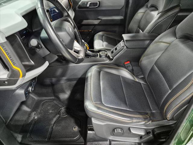 Used 2023 Ford Bronco Badlands w/ Sasquatch Package AWD/4WD image 15