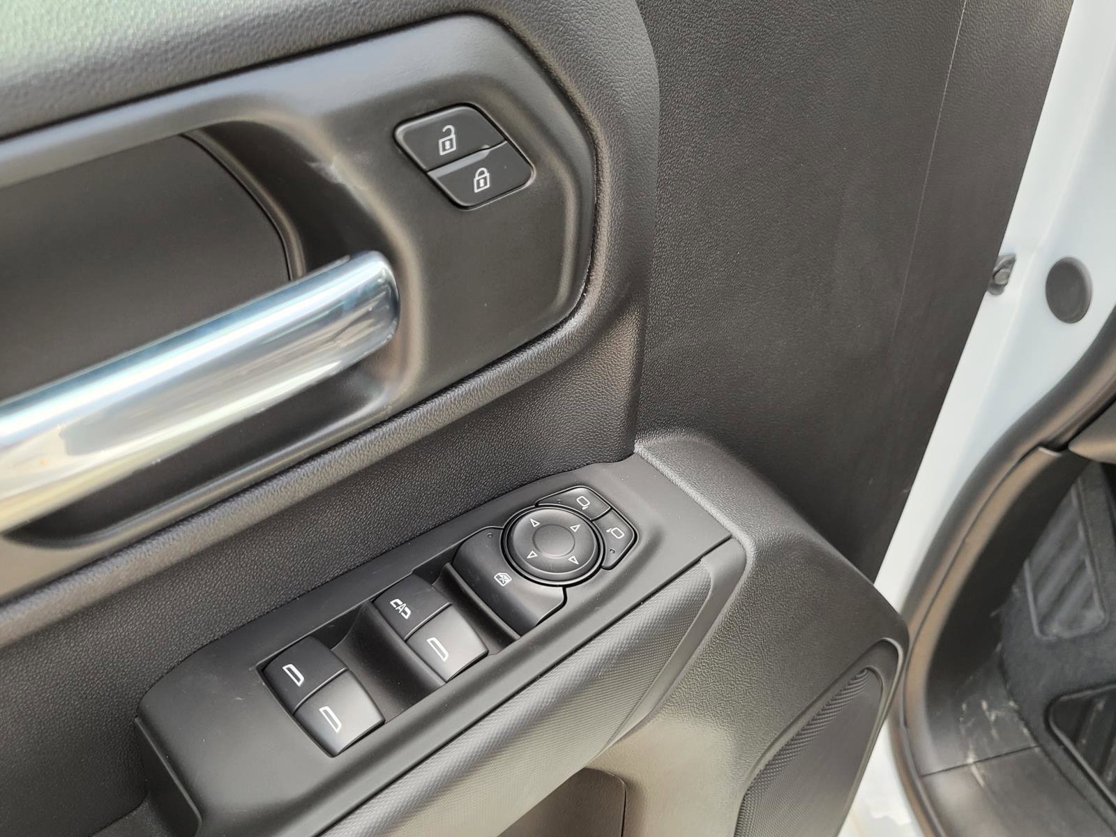 New 2026 Chevrolet Silverado 1500 Custom RWD image 14