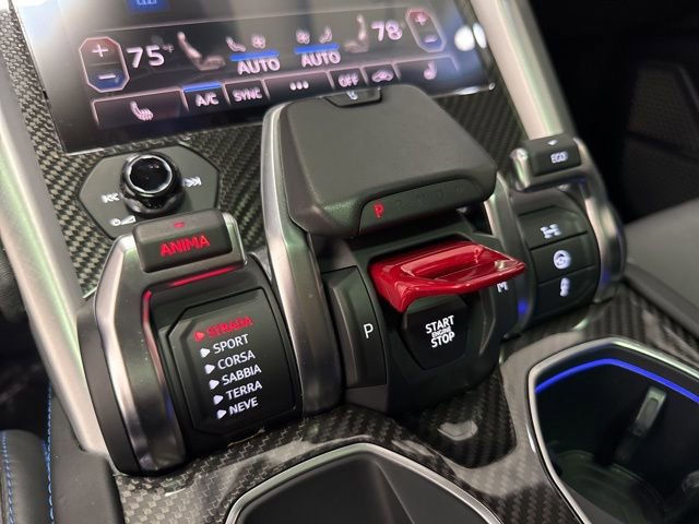 Used 2020 Lamborghini Urus image 30