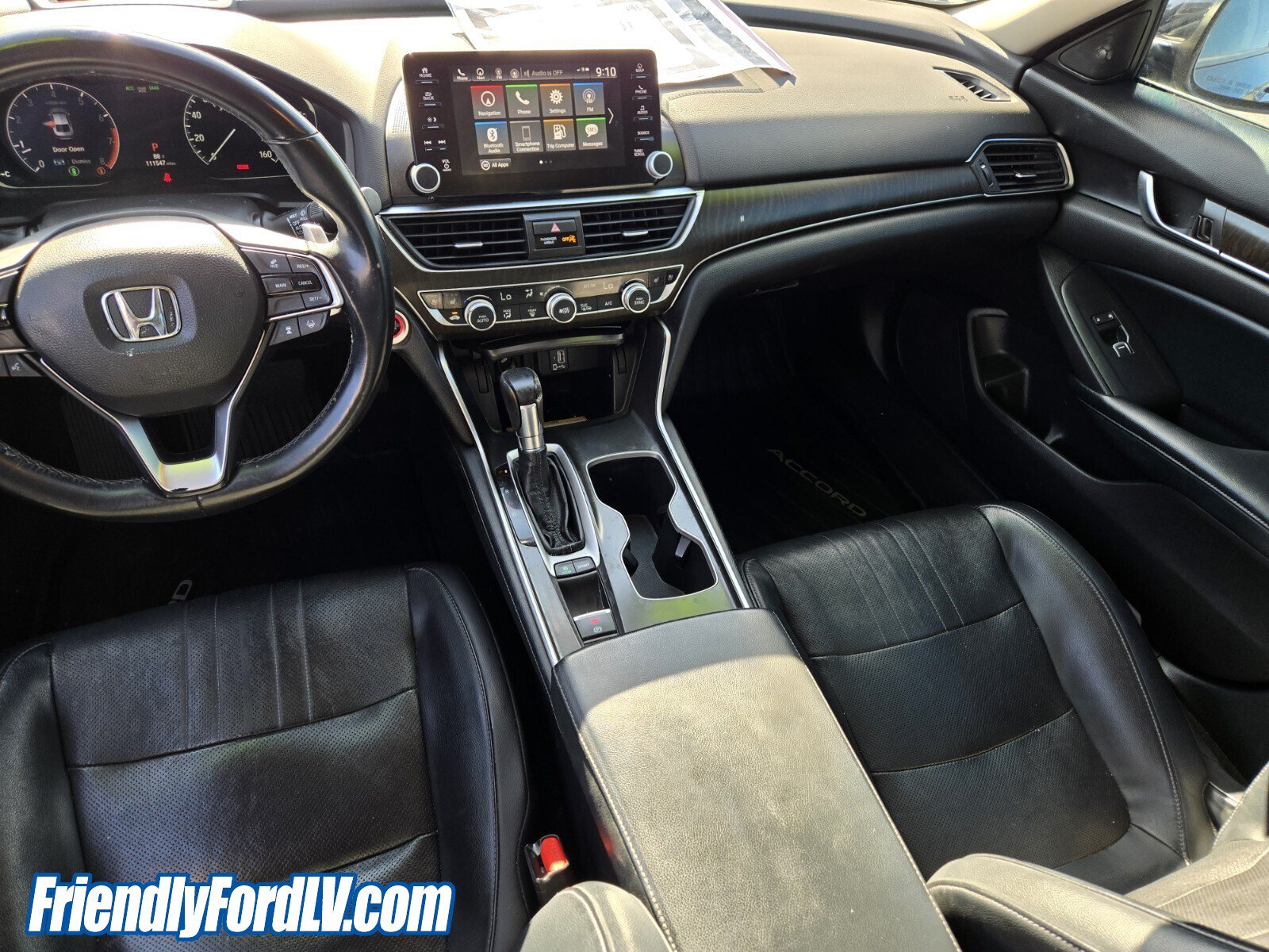 Used 2018 Honda Accord Touring image 16