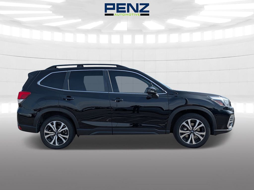 Used 2020 Subaru Forester Limited image 8