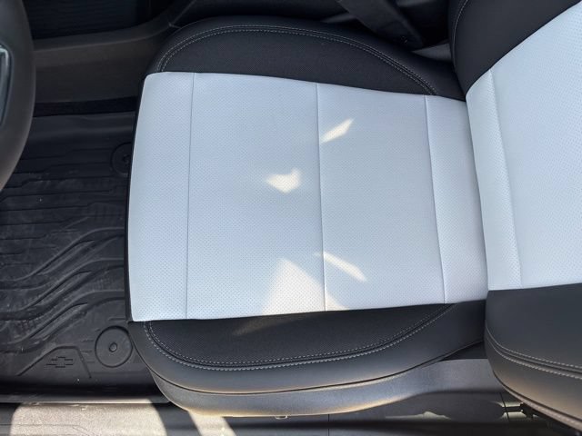 New 2026 Chevrolet Equinox EV LT FWD image 10
