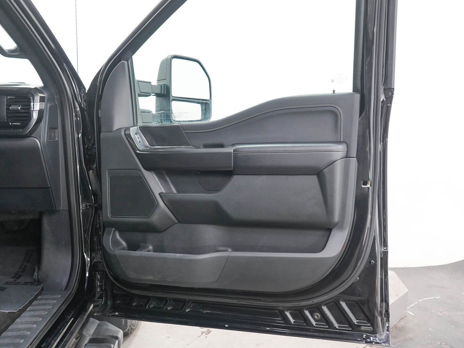 Used 2021 Ford F150 XLT w/ Equipment Group 302A High AWD/4WD image 9