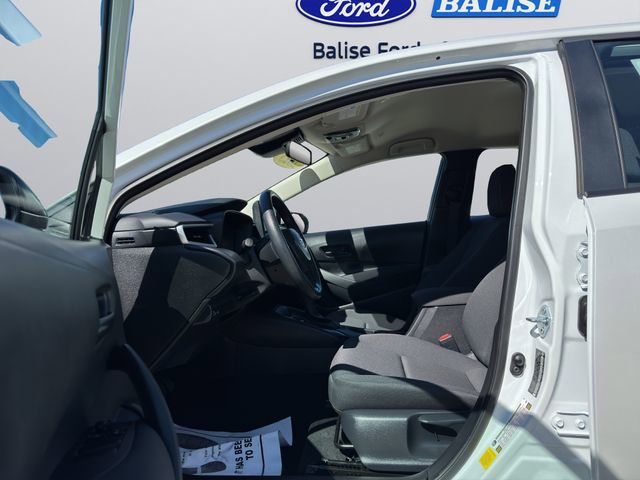 Used 2025 Toyota Corolla LE image 9