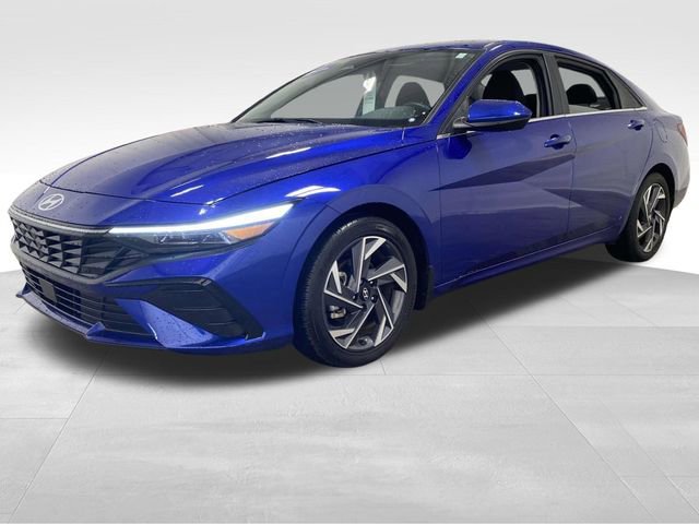 Certified 2024 Hyundai Elantra SEL w/ Convenience Package image 27