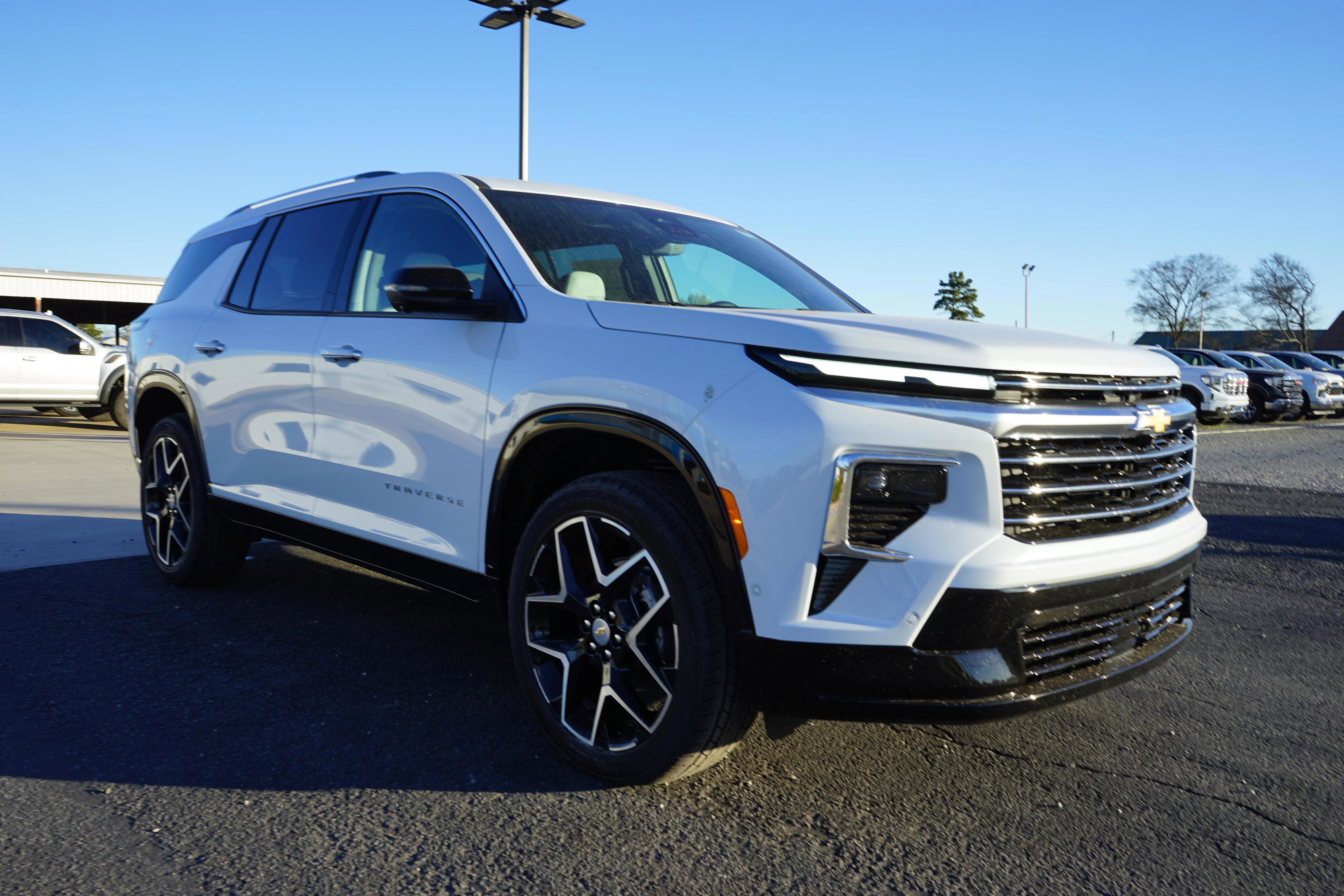 New 2026 Chevrolet Traverse High Country image 7
