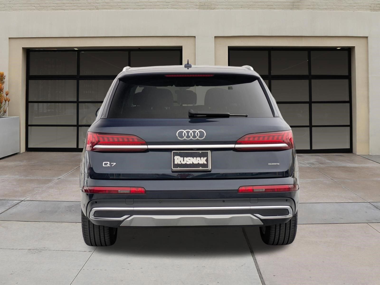 Used 2023 Audi Q7 2.0T Premium w/ Convenience Package AWD/4WD image 5