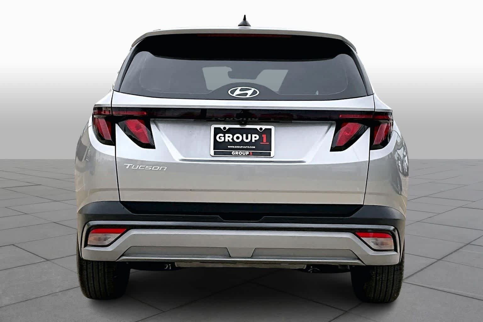 Used 2025 Hyundai Tucson SE FWD image 5