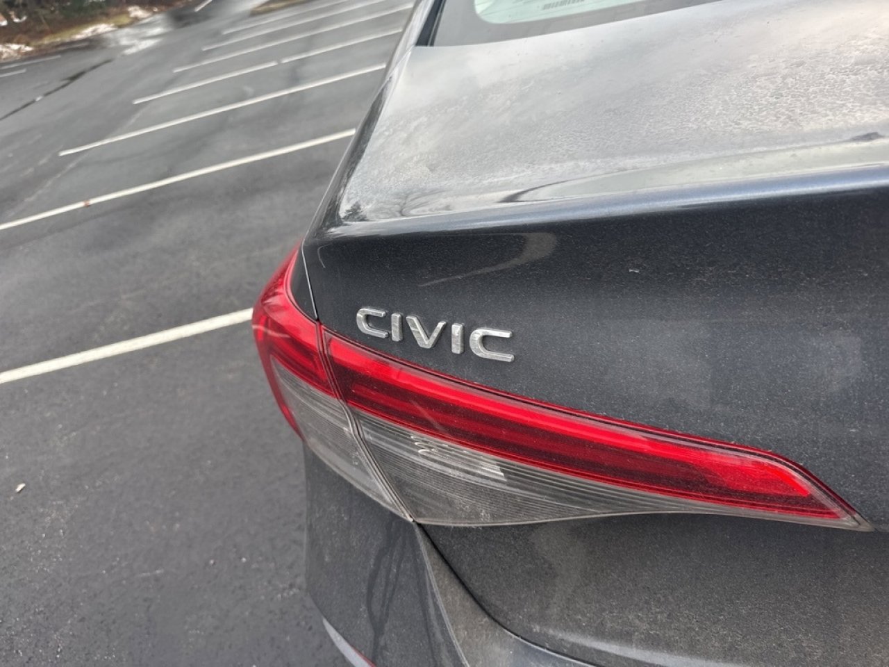 Used 2023 Honda Civic LX image 9