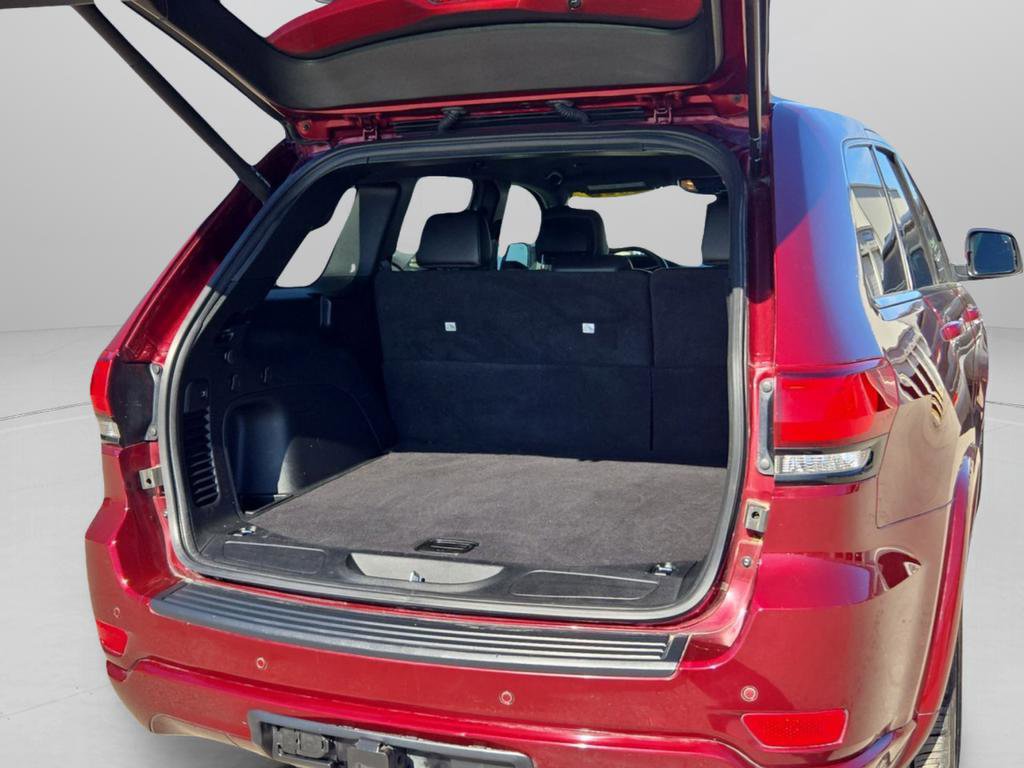 Used 2022 Jeep Grand Cherokee Laredo X image 24