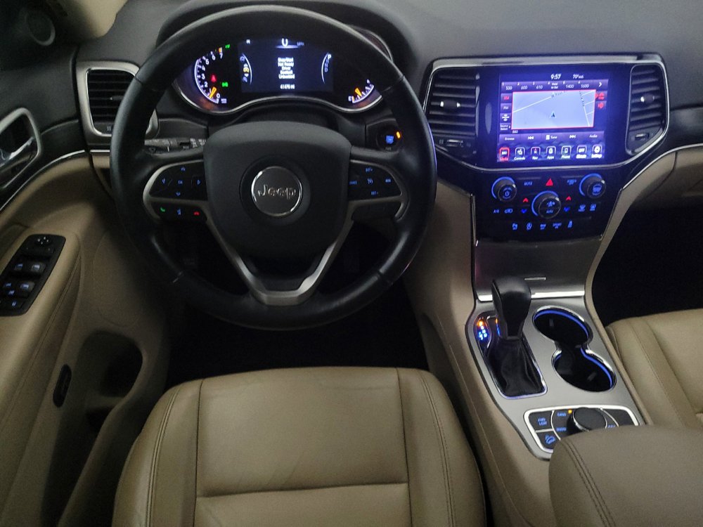Used 2020 Jeep Grand Cherokee Limited AWD/4WD image 22