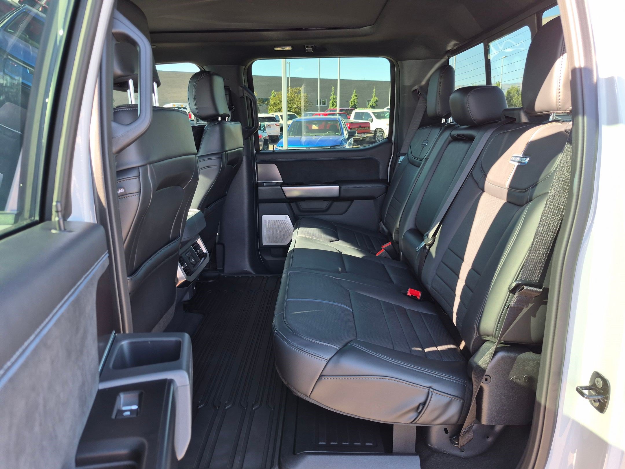 Used 2026 Ford F350 Platinum AWD/4WD image 28
