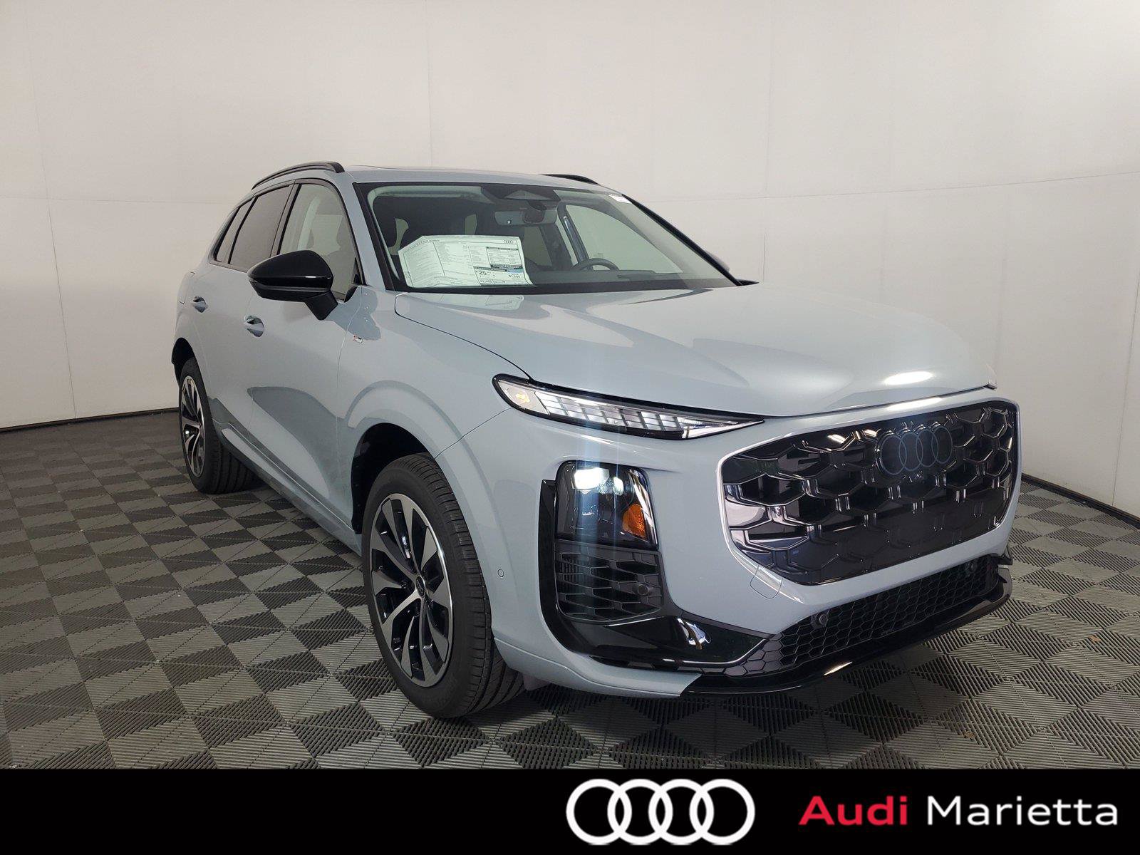 New 2026 Audi Q3 quattro 2.0T AWD/4WD image 1