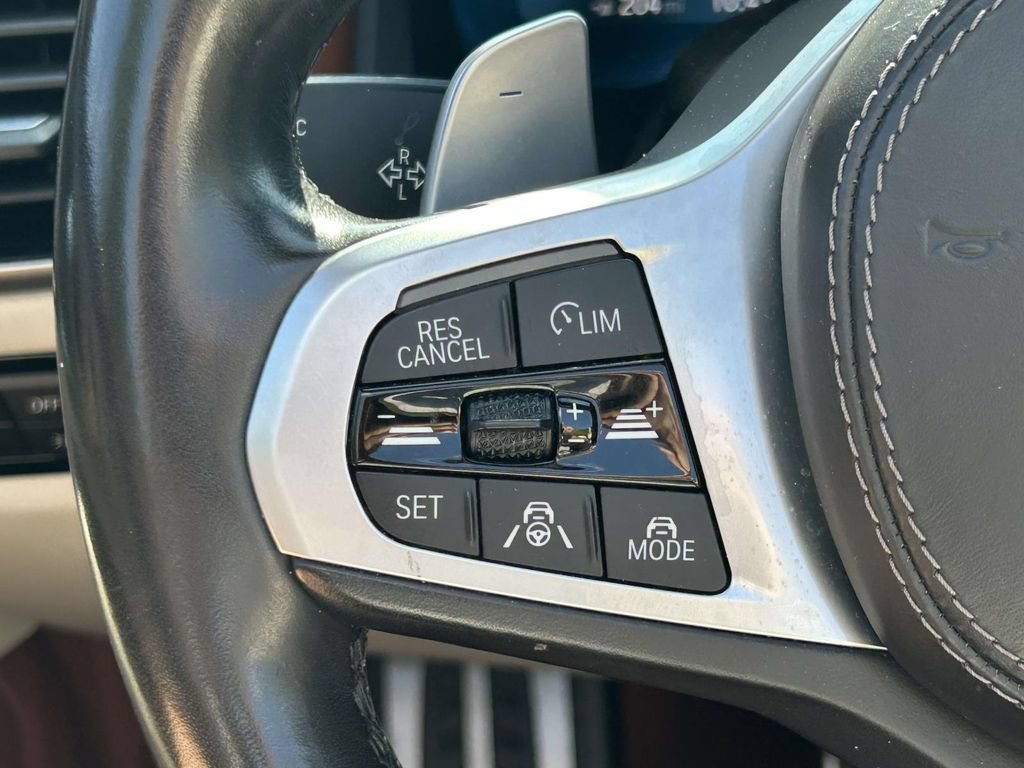 Used 2022 BMW M850i xDrive Convertible AWD/4WD image 22