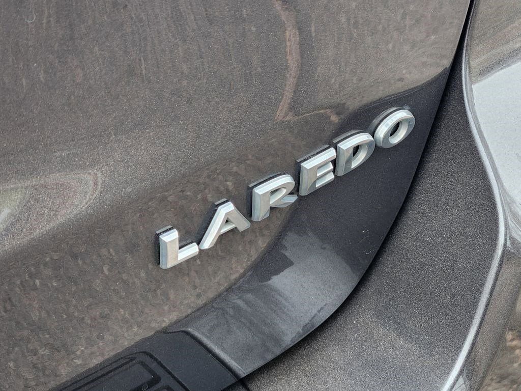 Used 2021 Jeep Grand Cherokee Laredo image 35