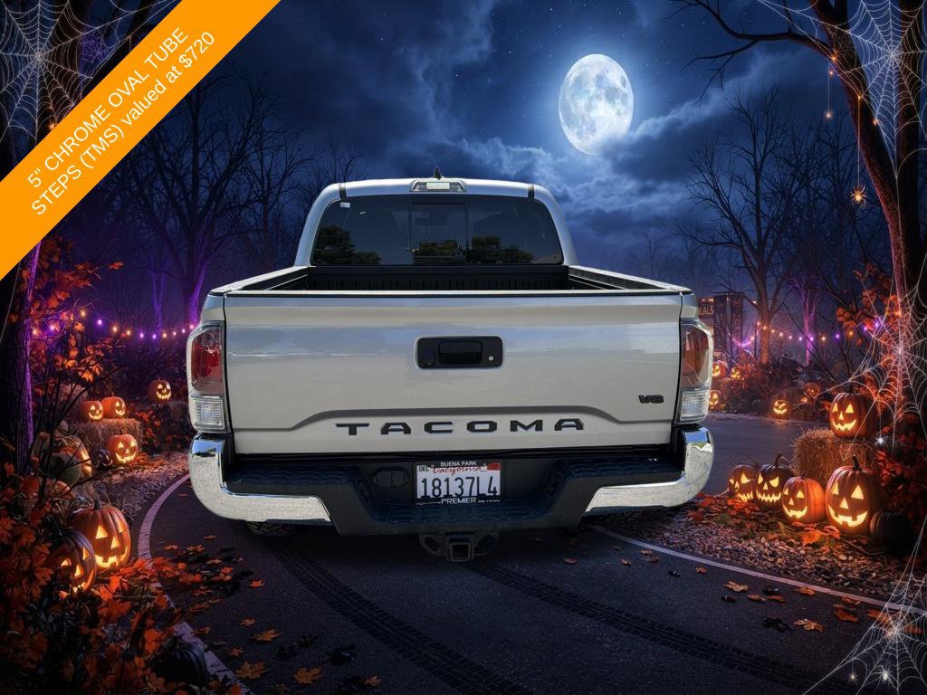 Used 2023 Toyota Tacoma TRD Off-Road w/ Black Out Package (TMS) AWD/4WD image 4