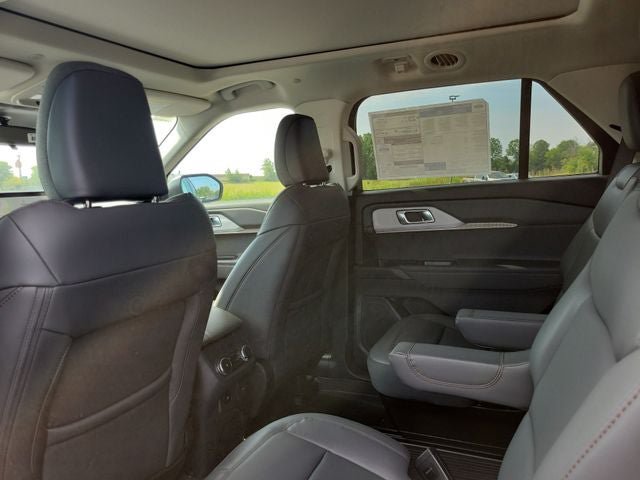 New 2026 Ford Explorer Active w/ Active Comfort Package AWD/4WD image 28