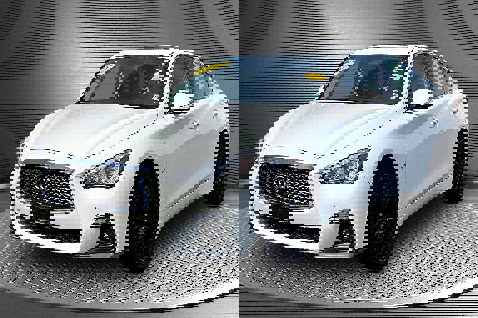 Used 2019 INFINITI Q50 Signature Edition w/ Cargo Package (L96) image 3