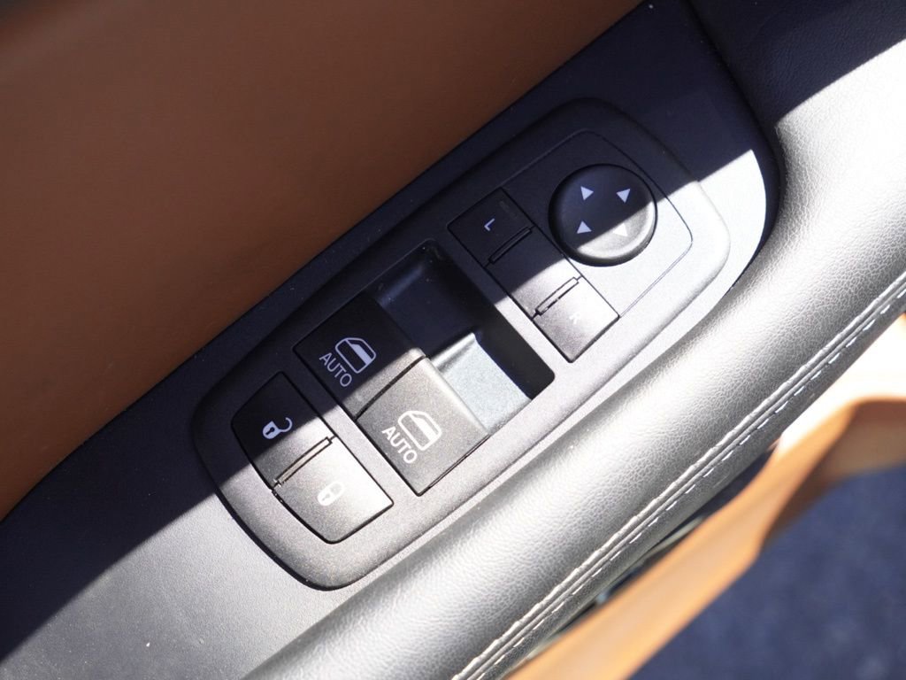 Used 2023 Dodge Challenger SRT Hellcat image 12