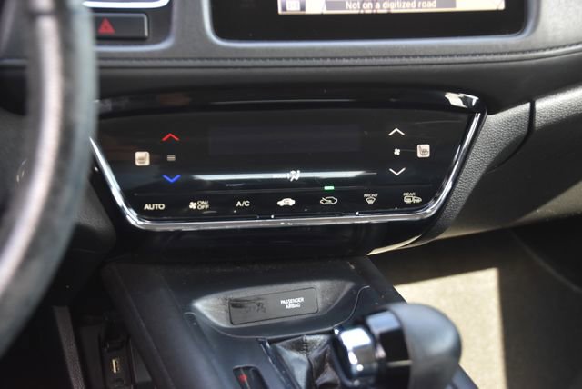 Used 2017 Honda HR-V EX-L image 37
