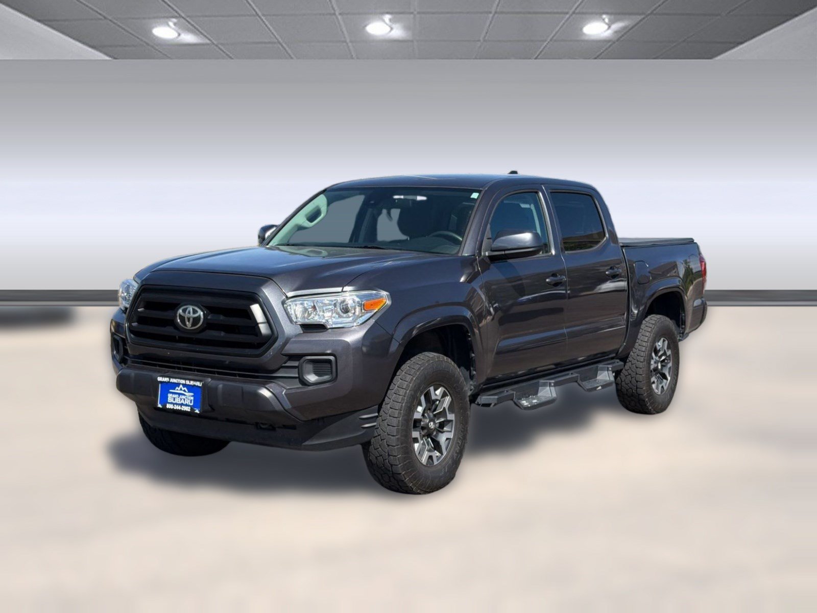 Used 2020 Toyota Tacoma SR AWD/4WD video 1