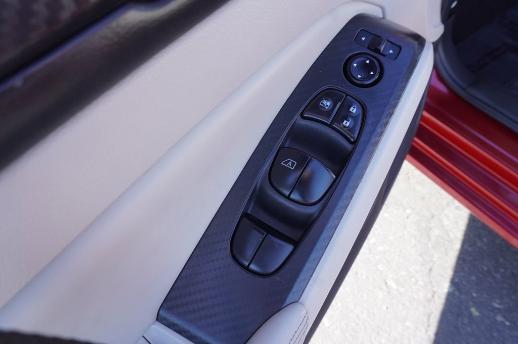 Certified 2025 Nissan Altima 2.5 SV FWD image 15