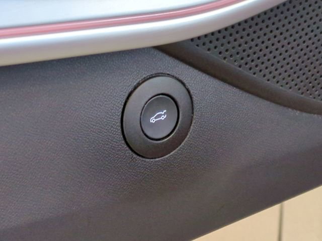 Certified 2021 Chevrolet Camaro ZL1 image 12