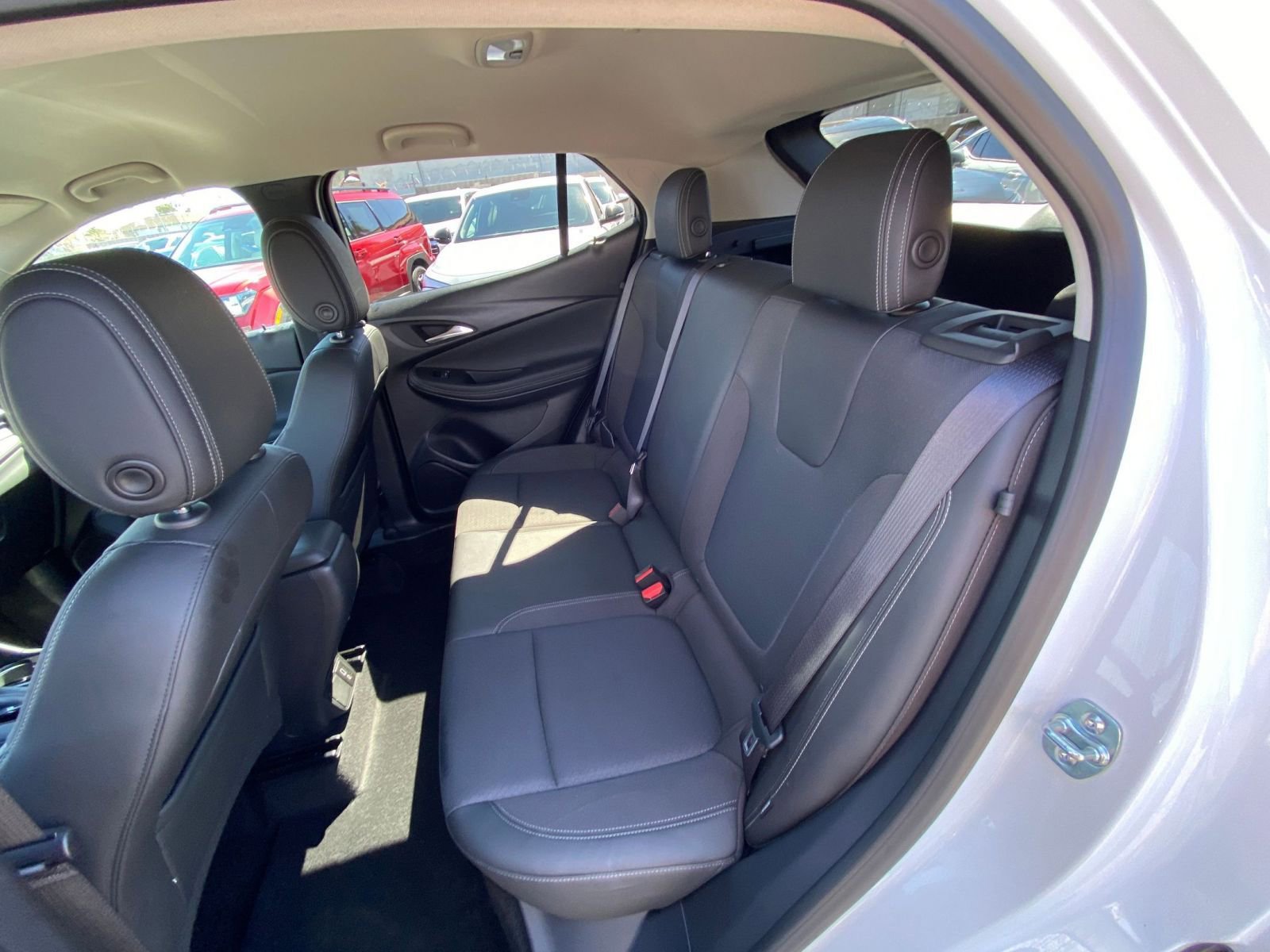 Used 2025 Buick Encore GX Preferred FWD image 24