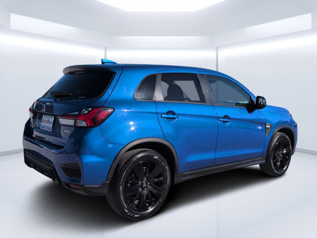 Used 2025 Mitsubishi Outlander Sport AWD image 3