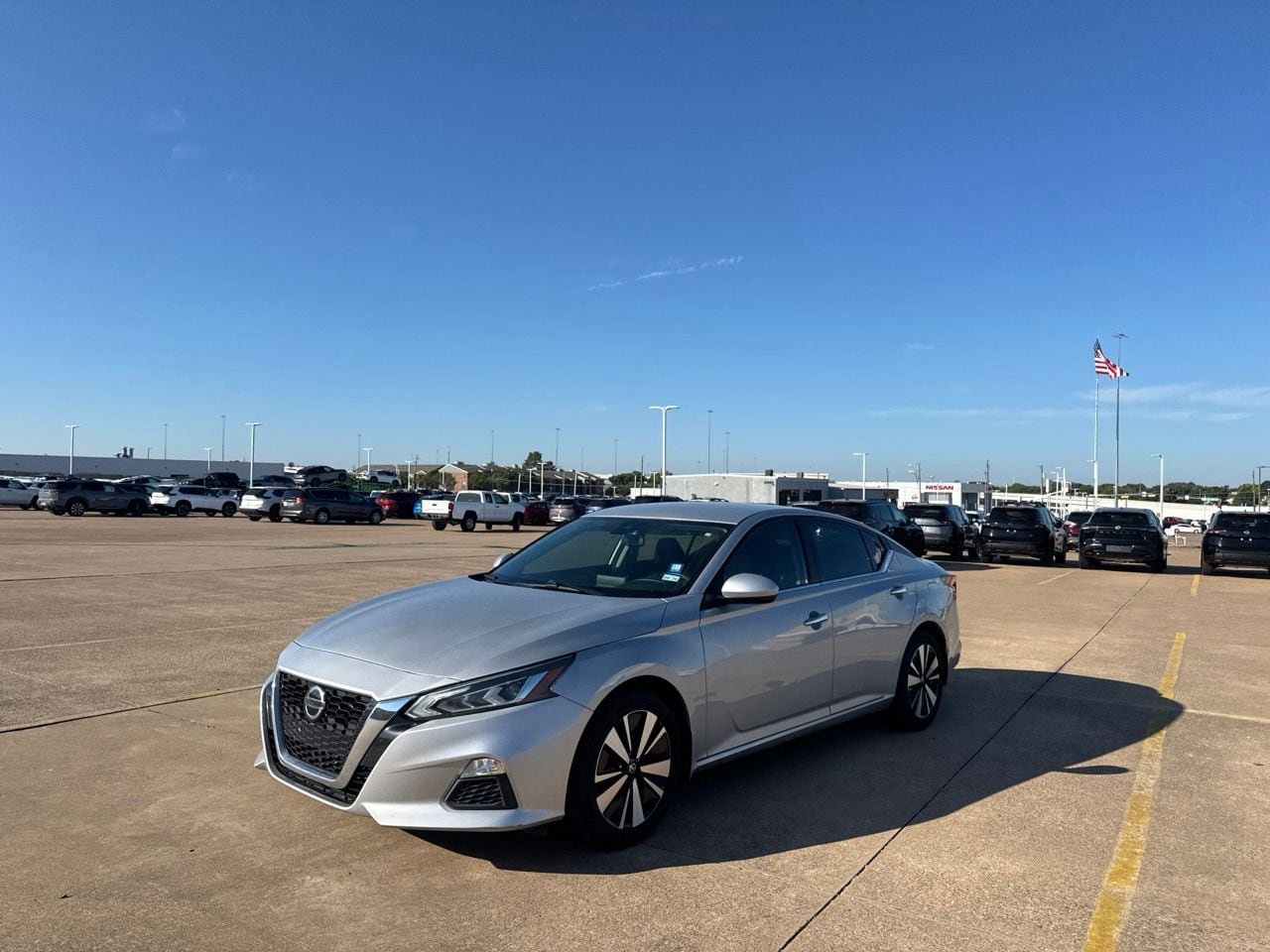 Used 2021 Nissan Altima 2.5 SV FWD image 9