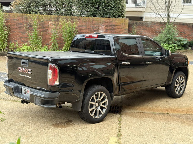 Used 2021 GMC Canyon Denali image 5