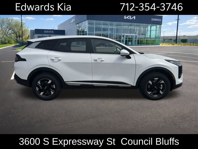 New 2026 Kia Sportage LX AWD/4WD image 2