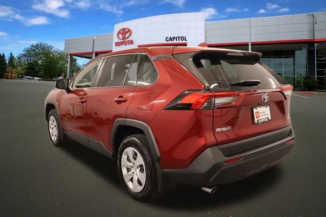 Certified 2024 Toyota RAV4 LE AWD/4WD image 5