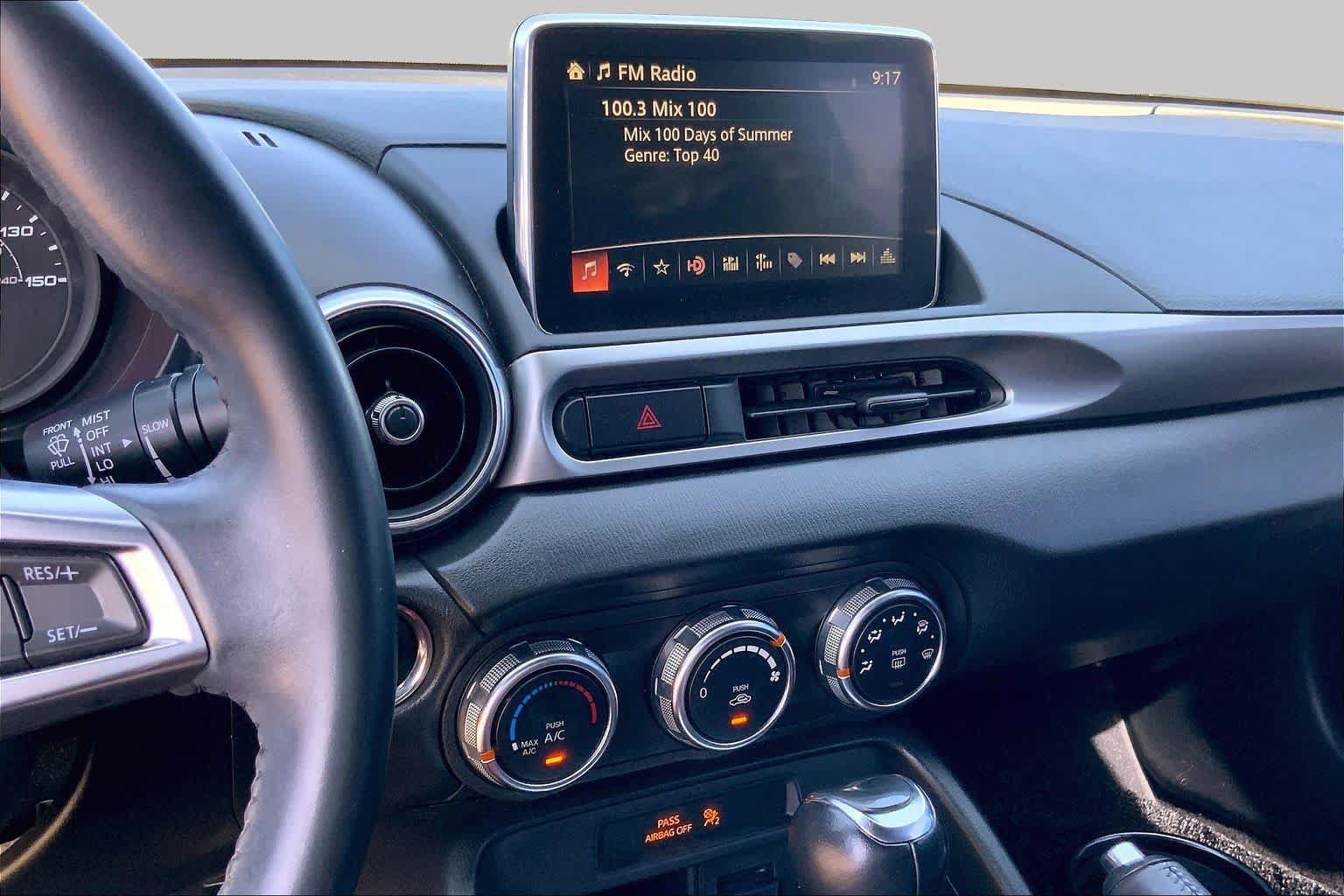 Used 2018 FIAT 124 Spider Classica w/ Technology Group RWD image 7