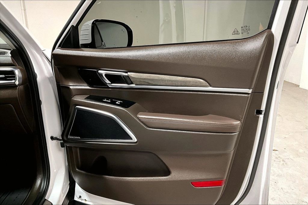 Used 2021 Kia Telluride SX w/ Nightfall Edition Package image 23