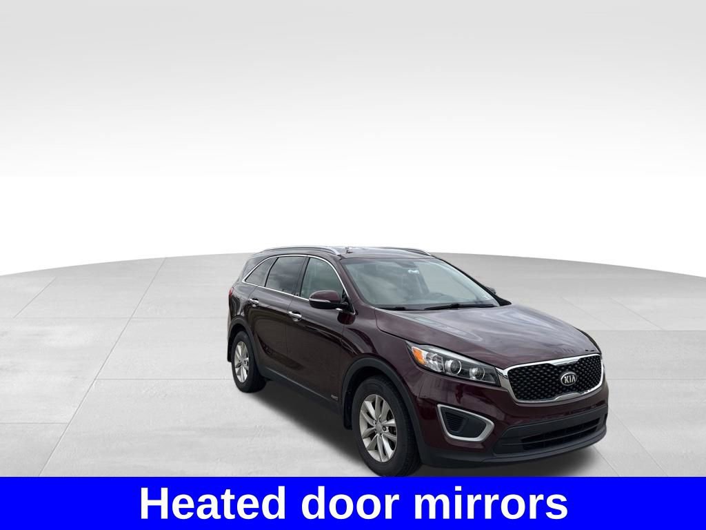 Used 2017 Kia Sorento AWD image 8