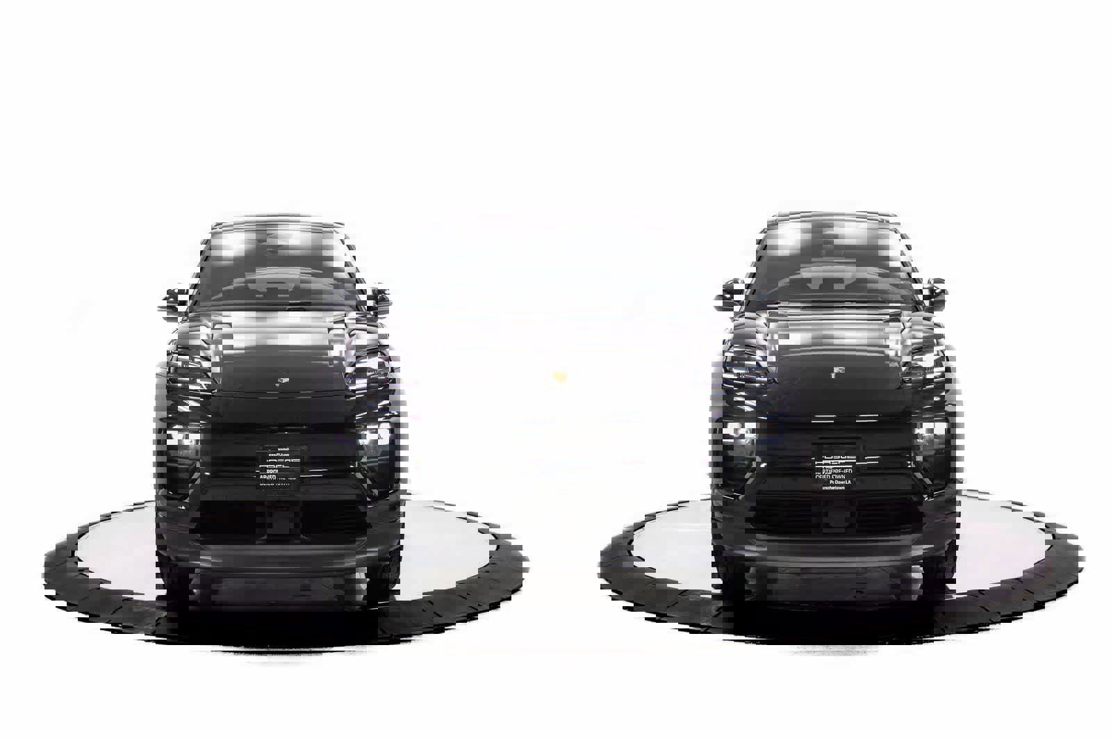 Certified 2025 Porsche Macan 4S Electric AWD/4WD image 10