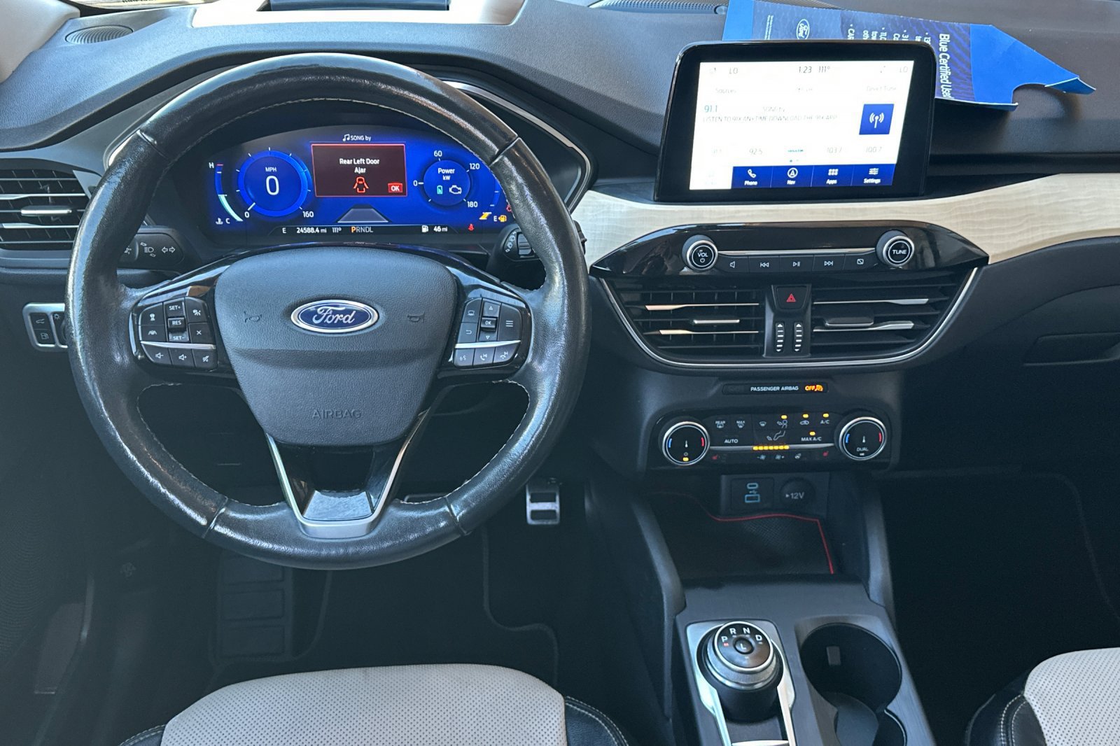 Certified 2022 Ford Escape Titanium w/ Titanium Elite Package AWD/4WD image 13