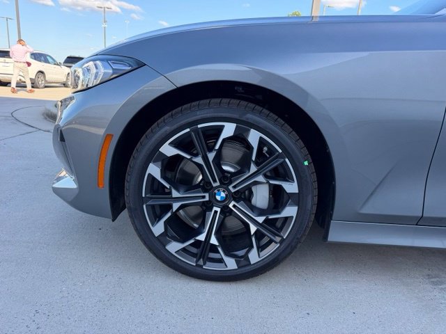New 2026 BMW 330i Sedan w/ Convenience Package RWD image 10