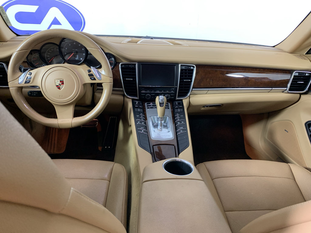 Used 2011 Porsche Panamera 4 AWD/4WD image 32