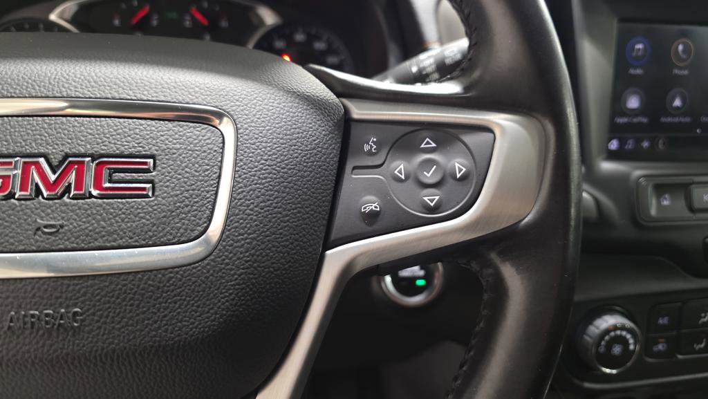 Used 2020 GMC Terrain SLE image 18
