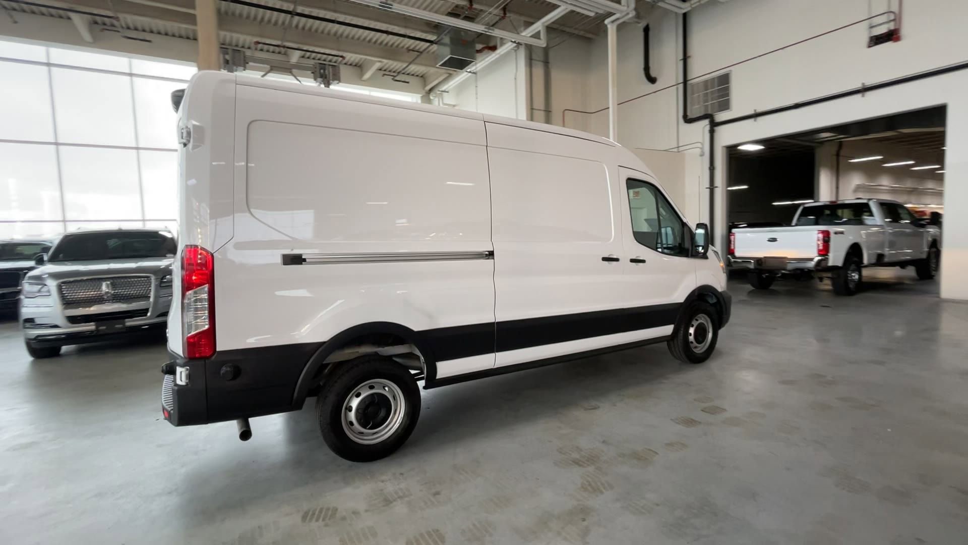 New 2024 Ford Transit 250 148 Medium Roof image 11