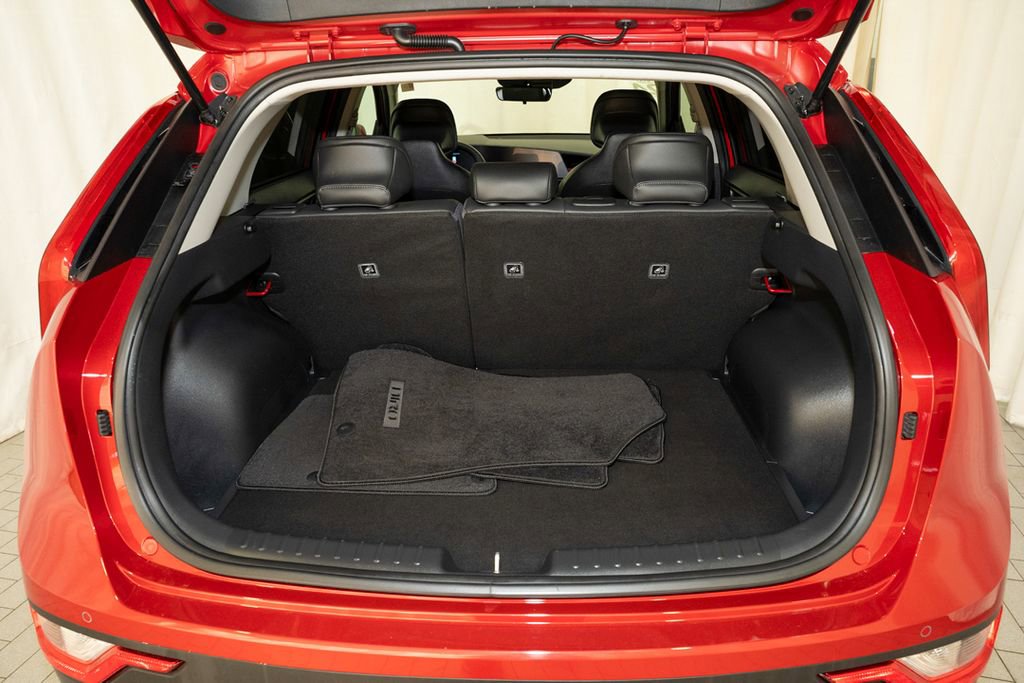 Used 2024 Kia Niro EX FWD image 5