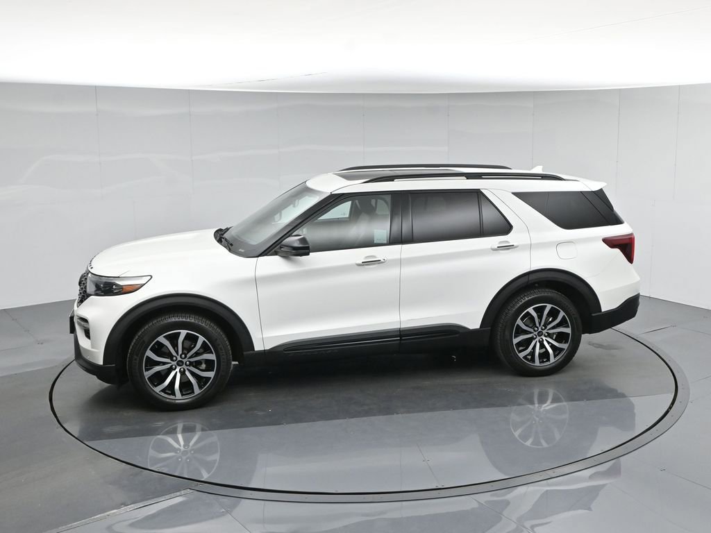 Used 2020 Ford Explorer ST w/ Premium Technology Package image 48