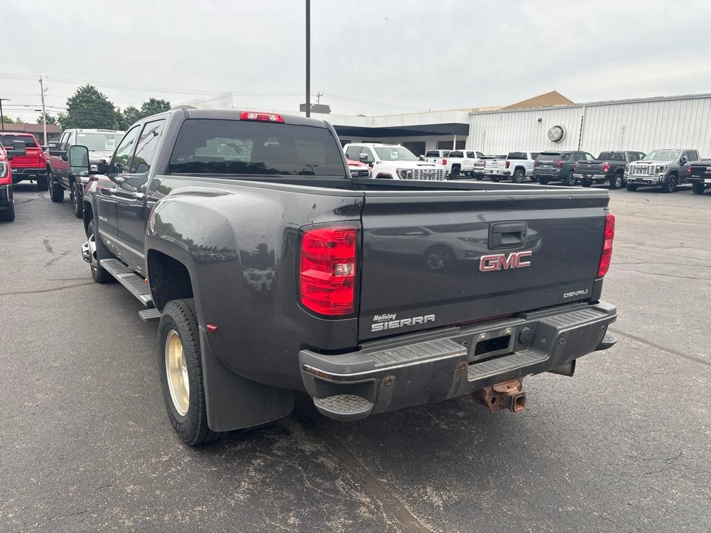 Used 2015 GMC Sierra 3500 Denali w/ Duramax Plus Package AWD/4WD image 8