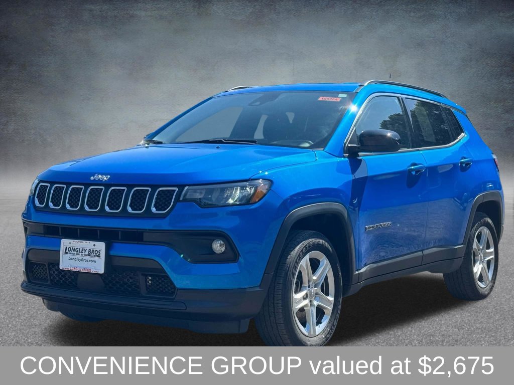 Used 2023 Jeep Compass Latitude w/ Convenience Group AWD/4WD image 3
