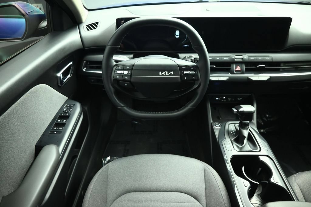 Certified 2025 Kia K4 EX FWD image 33