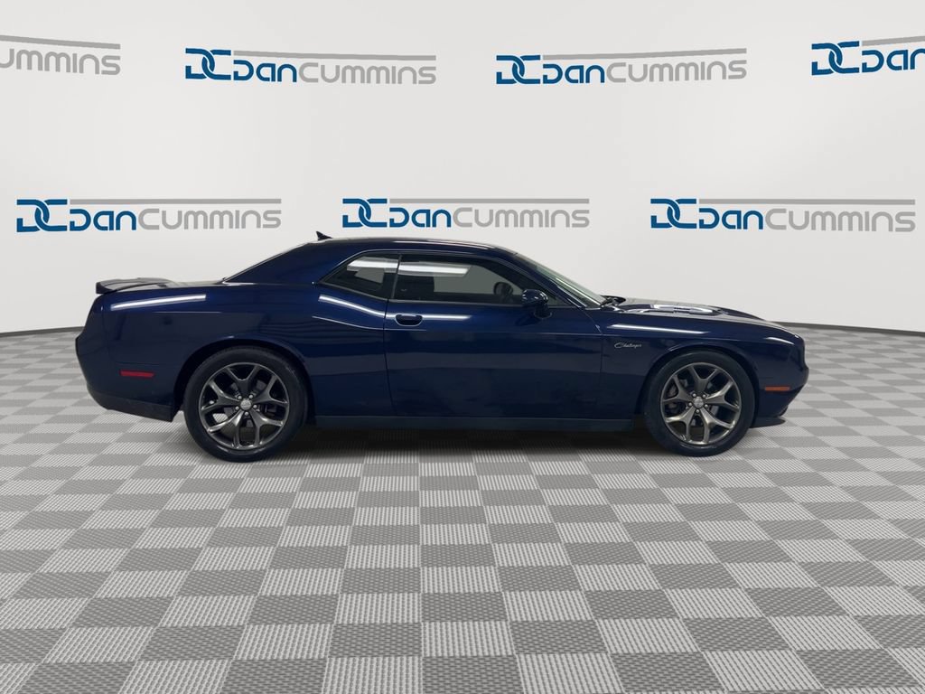 Used 2015 Dodge Challenger R/T Plus RWD image 9