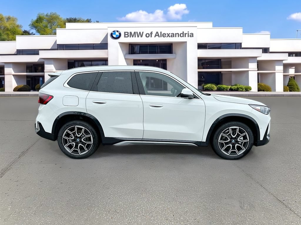 Used 2026 BMW X1 xDrive28i w/ Convenience Package AWD/4WD image 8